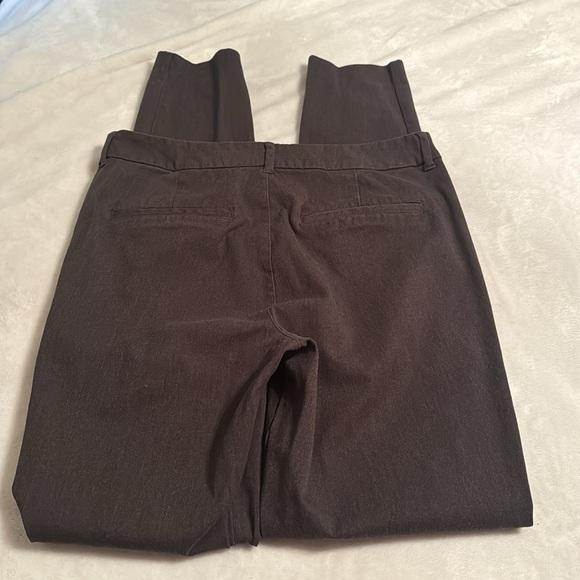 Women’s Old Navy Pixie High Rise pants, size 10 Tall - Picture 4 of 6